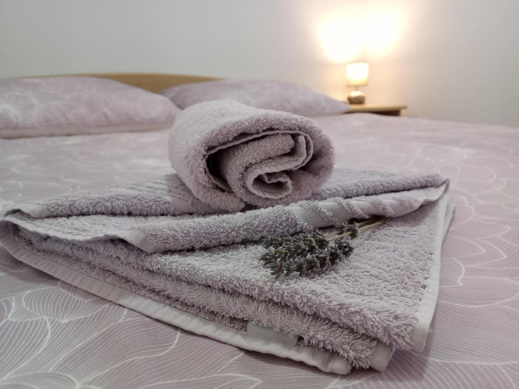 Apartman Kristina เวอร์บนิค ภายนอก รูปภาพ