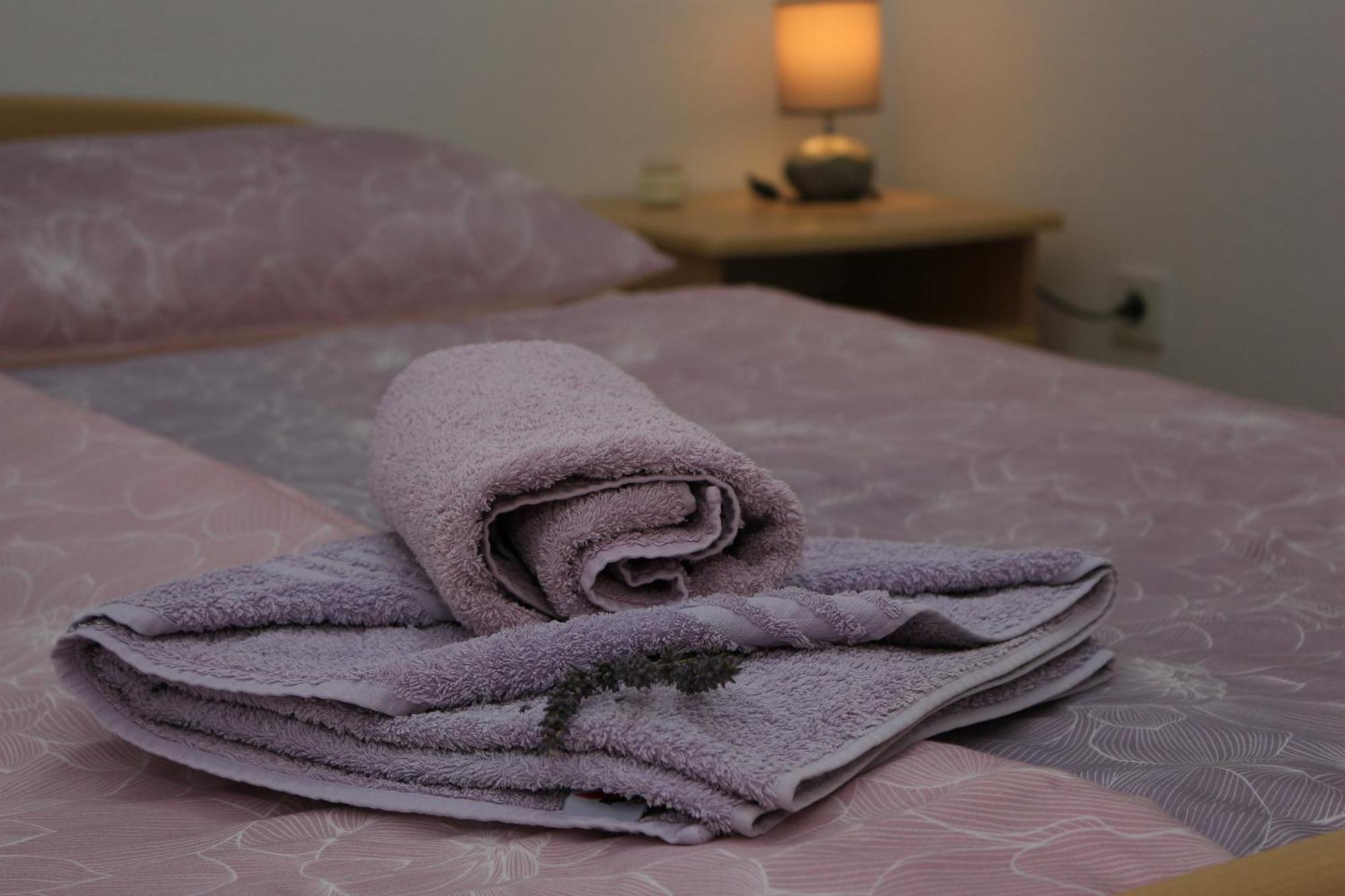 Apartman Kristina เวอร์บนิค ภายนอก รูปภาพ